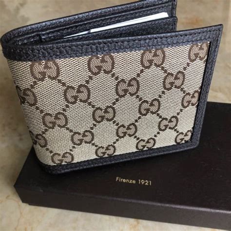 buy mens gucci wallet|gucci wallet men price.